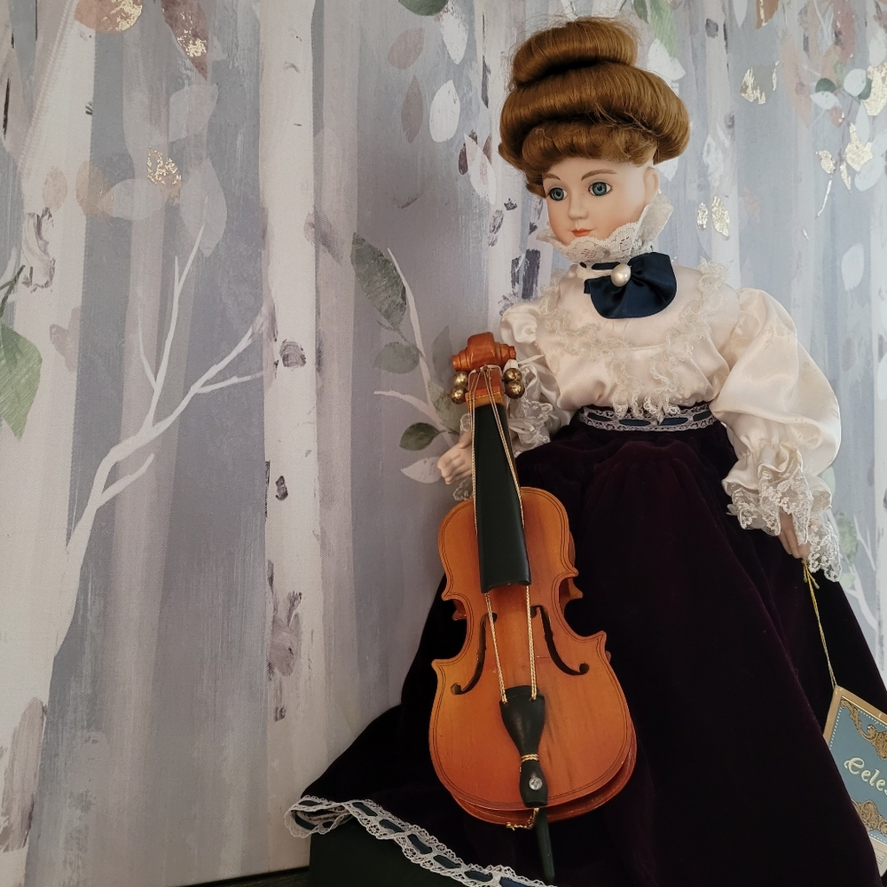 CELESTE Victorian Style Musical Porcelain Doll W/ Cello ANCO 1994 "Feelings" - Picture 3 of 16